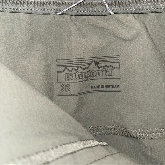 NWT Patagonia  Landfarer Bike Shorts Men Short Size 32 - Picture 5 of 8